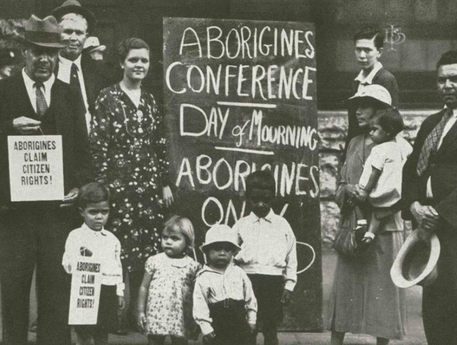 Image of 1938 protest against Australia Day.